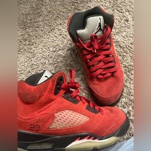 U.S size 5 jordan 5’s